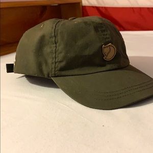 FJALL RAVEN HAT